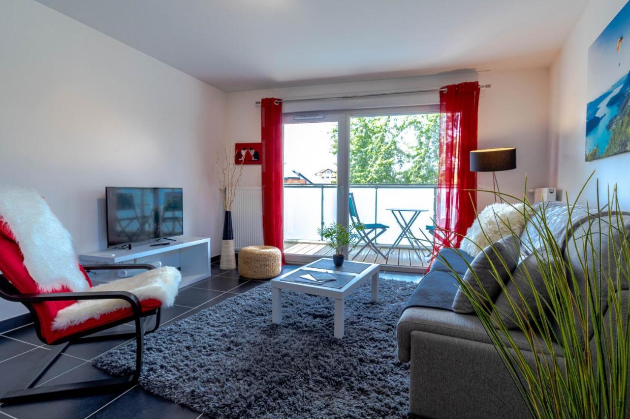 Le Coquelicot 3 Etoiles - Proche Vieille Ville, Calme & Confort Άννεσι Εξωτερικό φωτογραφία
